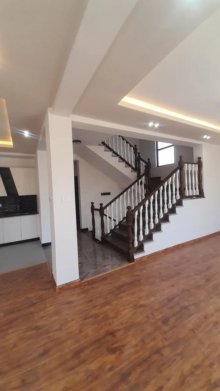 Modern G+3 Residential House for Sale – photo 6
