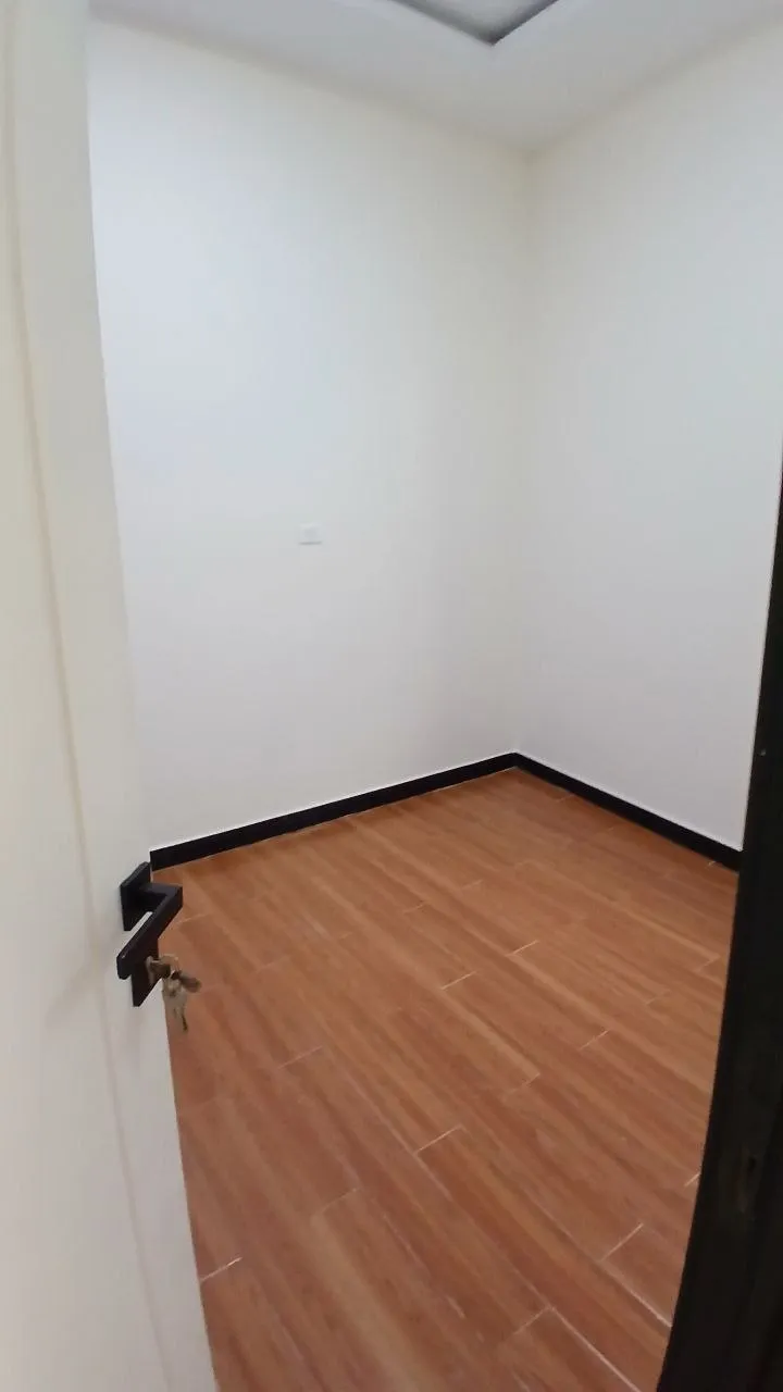 Modern 200 sqm Villa in Yerer – photo 4