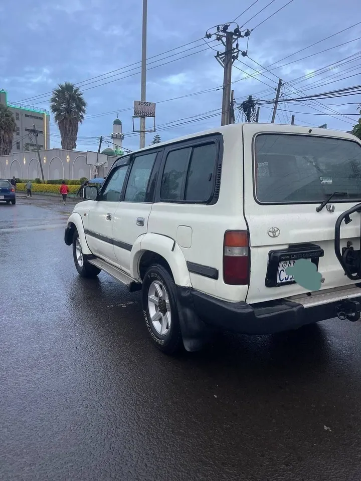 Toyota Landcruiser 1HZ 1997 Manual – photo 3