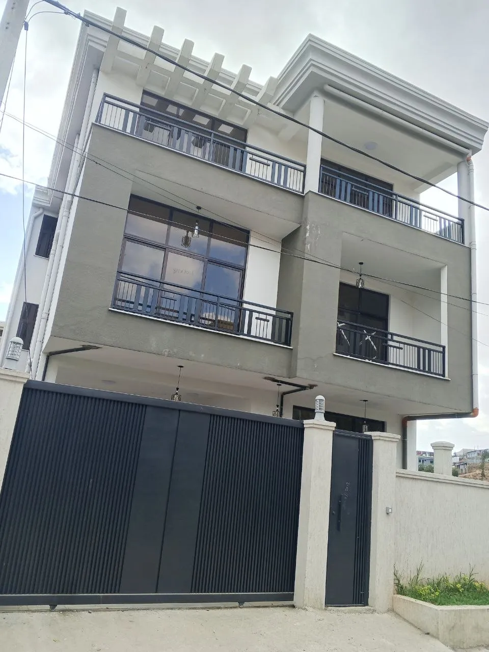 B+G+2 House for Sale in Lamberet – photo 3