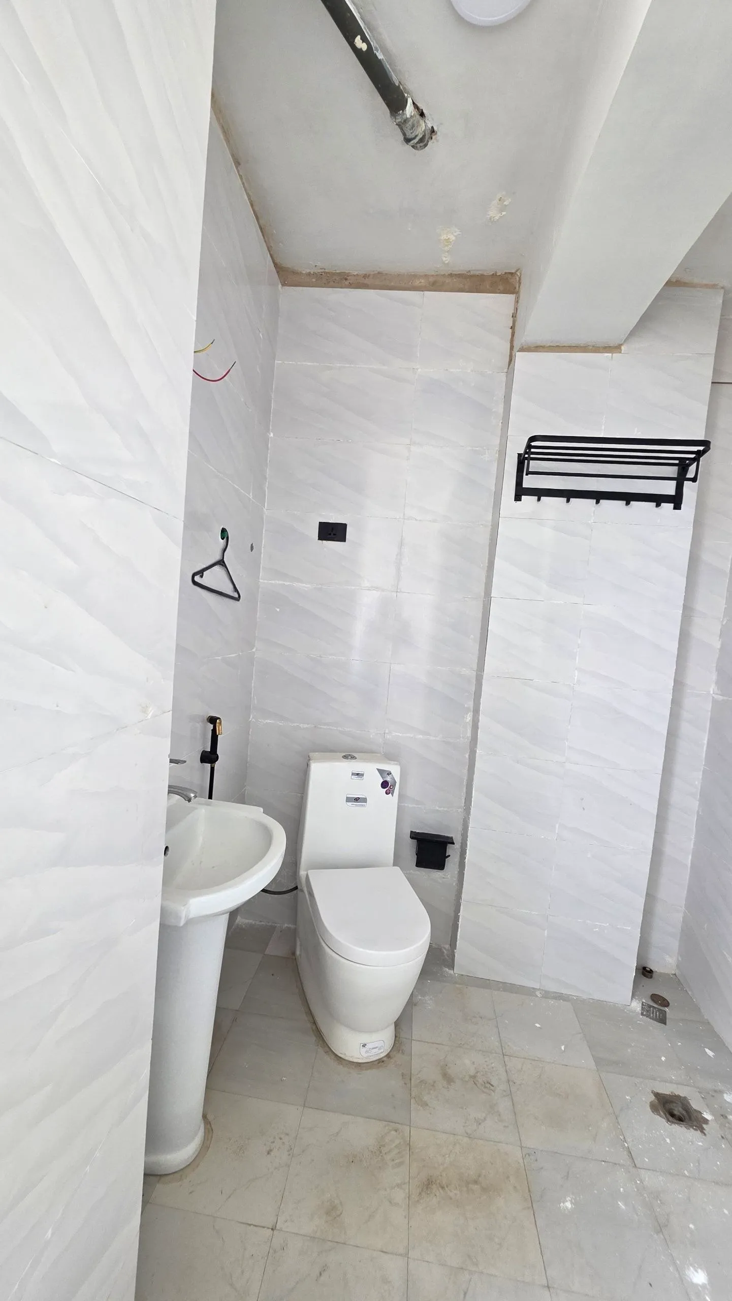 40/60 Condo 59 Sqm 8th Floor – photo 4