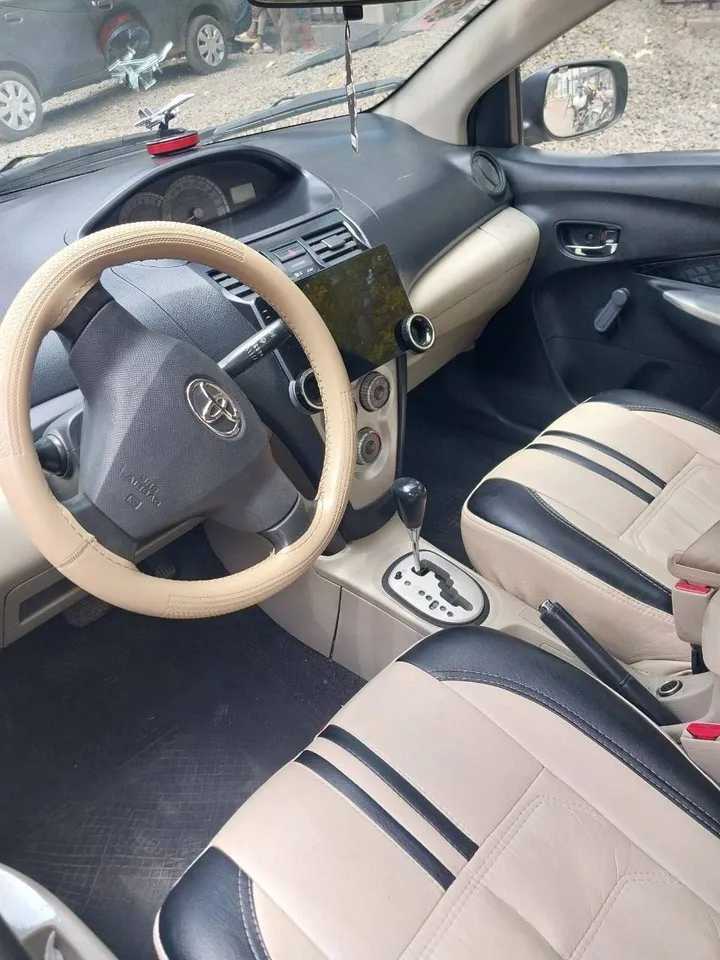Toyota Yaris Sedan 2008 – photo 4