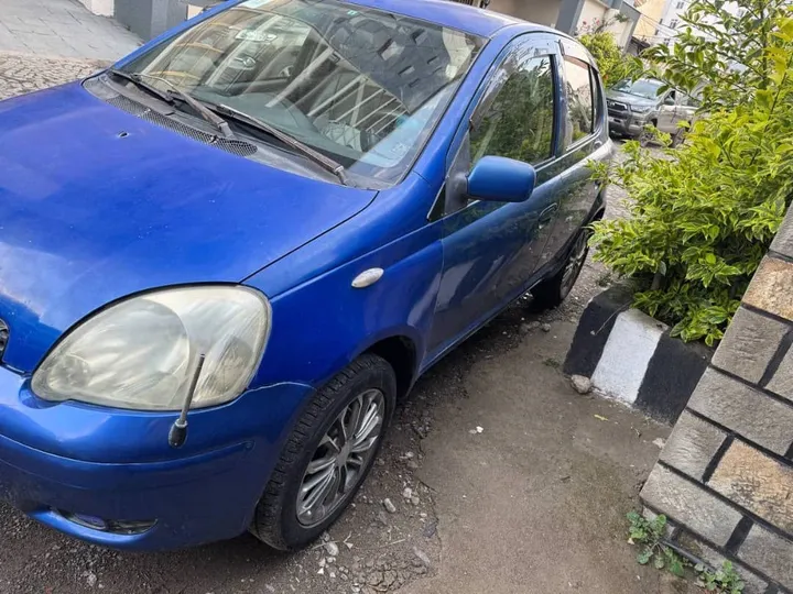 Toyota Vitz Hatchback – photo 9