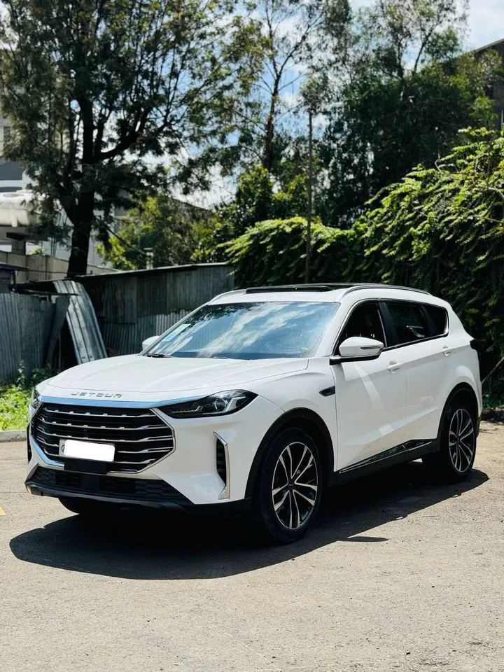 Jetour X70 Plus 2023 SUV – photo 3