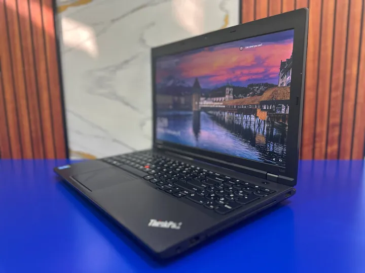 Lenovo ThinkPad i5 8GB 1TB Laptop – photo 6