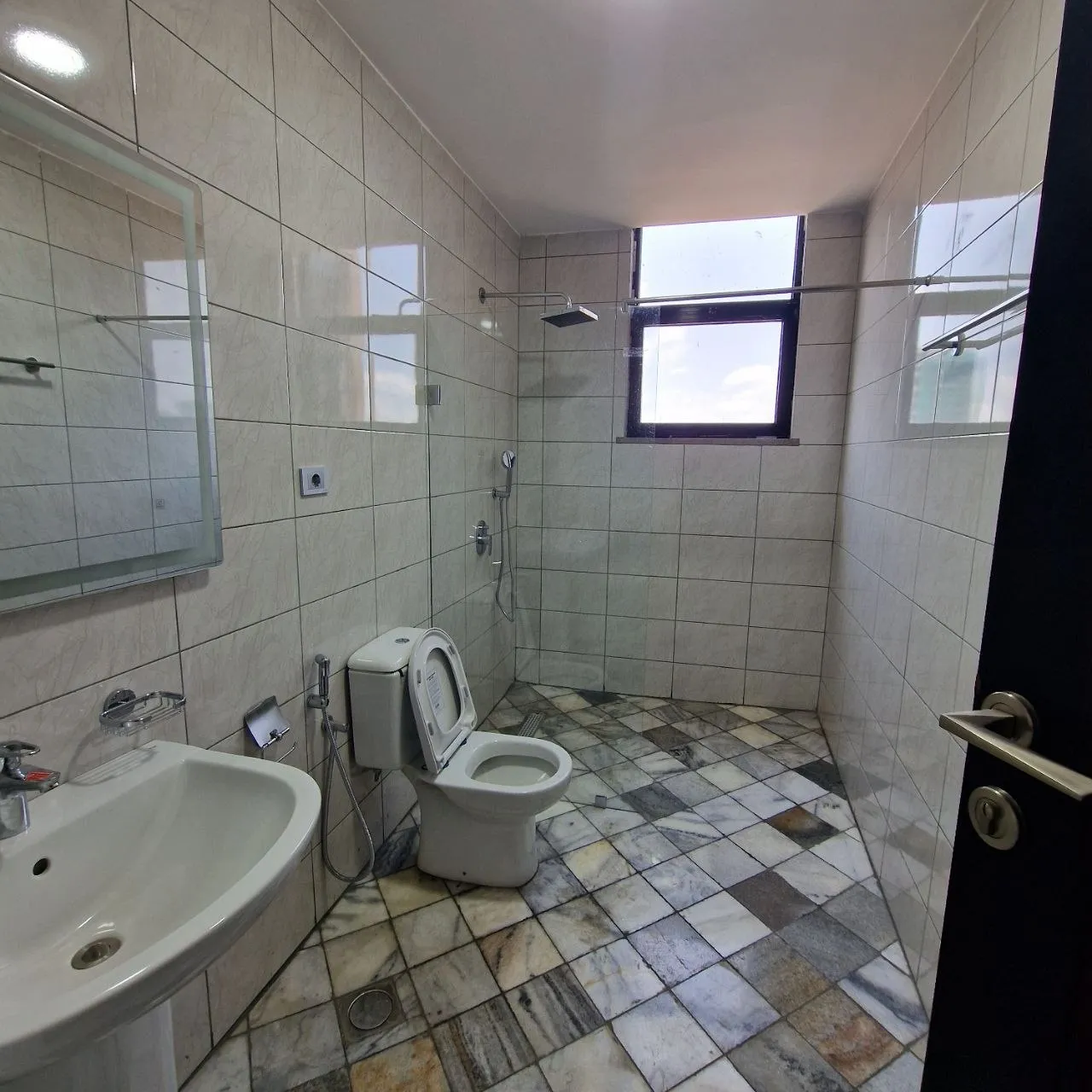 Luxury 3 Bedroom Apartment Bole Rwanda – photo 7