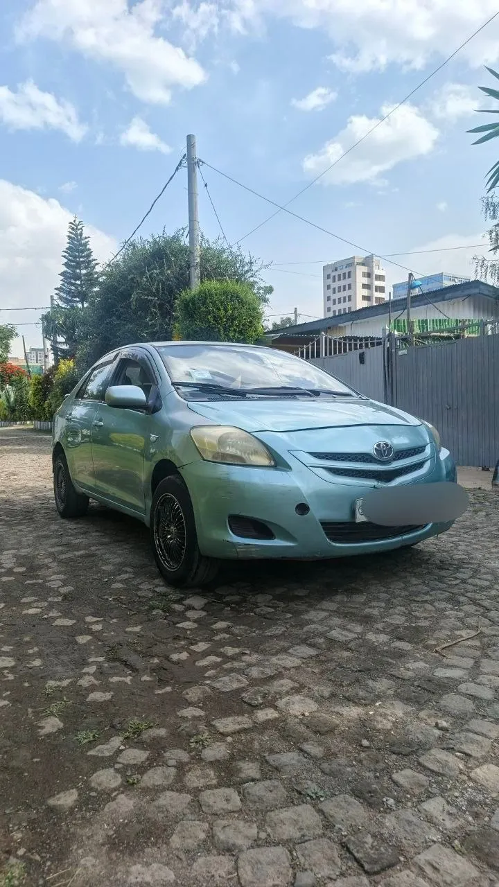 Toyota Belta 2008 Automatic – photo 3