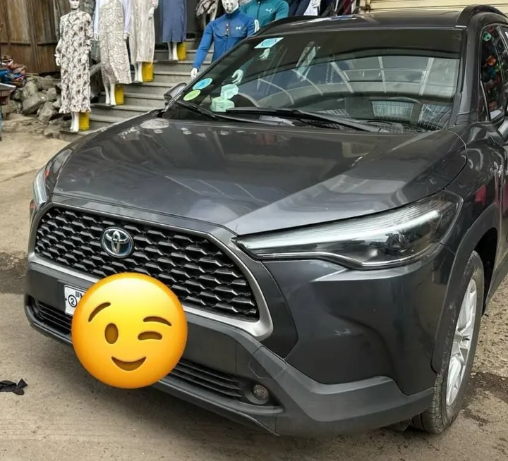 Toyota Corolla Cross Hybrid 2023 – photo 3