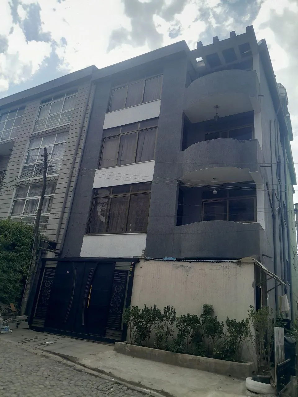 G+3 Residential House at Summit – photo 3