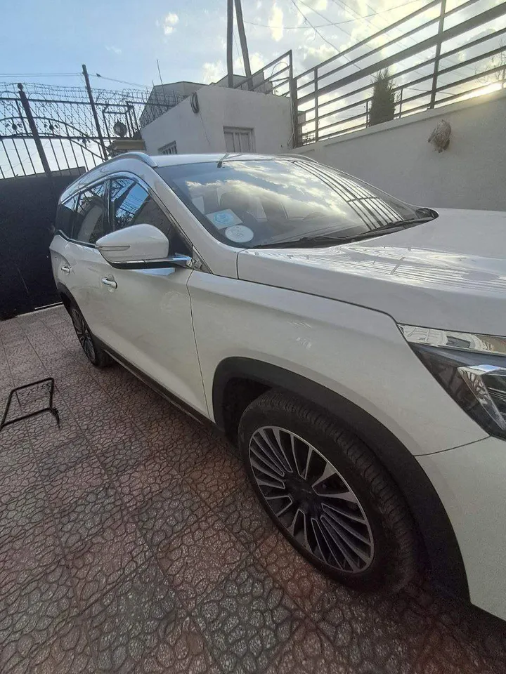 Jetour X90 Plus 2022 Automatic – photo 3