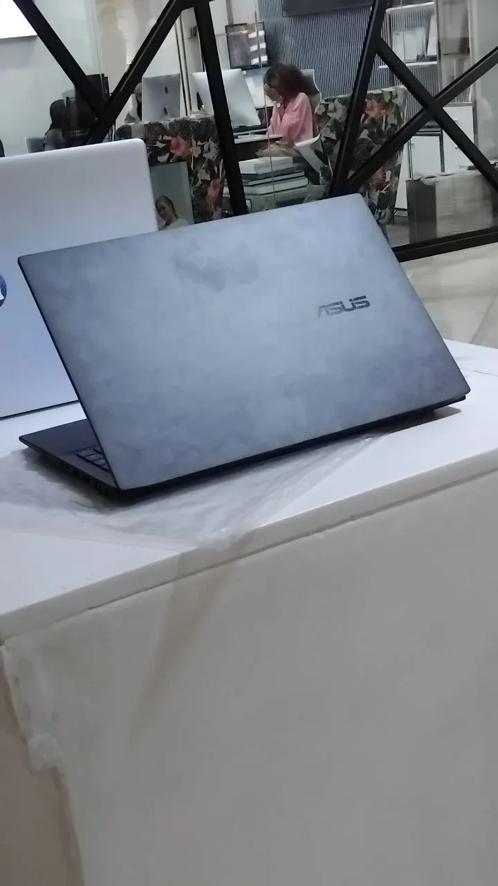 ASUS Vivobook Pro 15 i9 RTX 4050 – photo 3