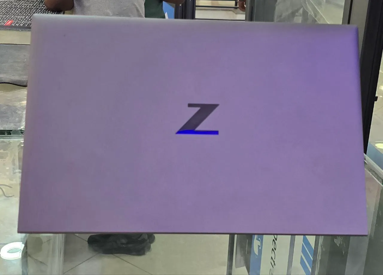 HP ZBook Firefly 15 G7 Laptop – photo 3