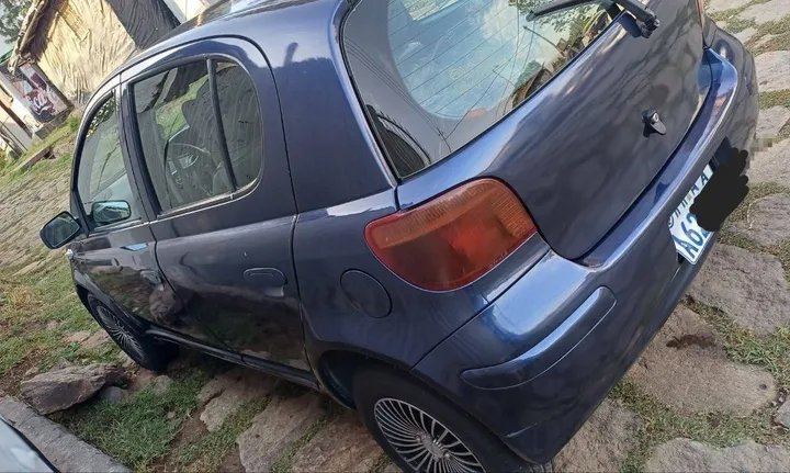 Toyota Vitz 2002 Automatic – photo 4