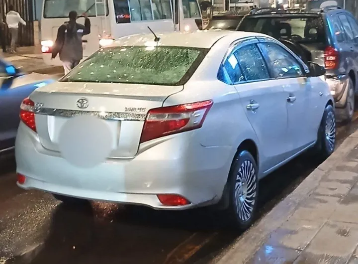 Toyota Yaris Sedan 2014 Automatic – photo 7