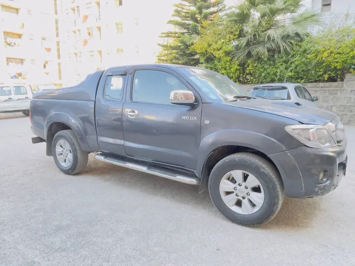 Toyota Hilux D4D 2010 Manual – photo 5