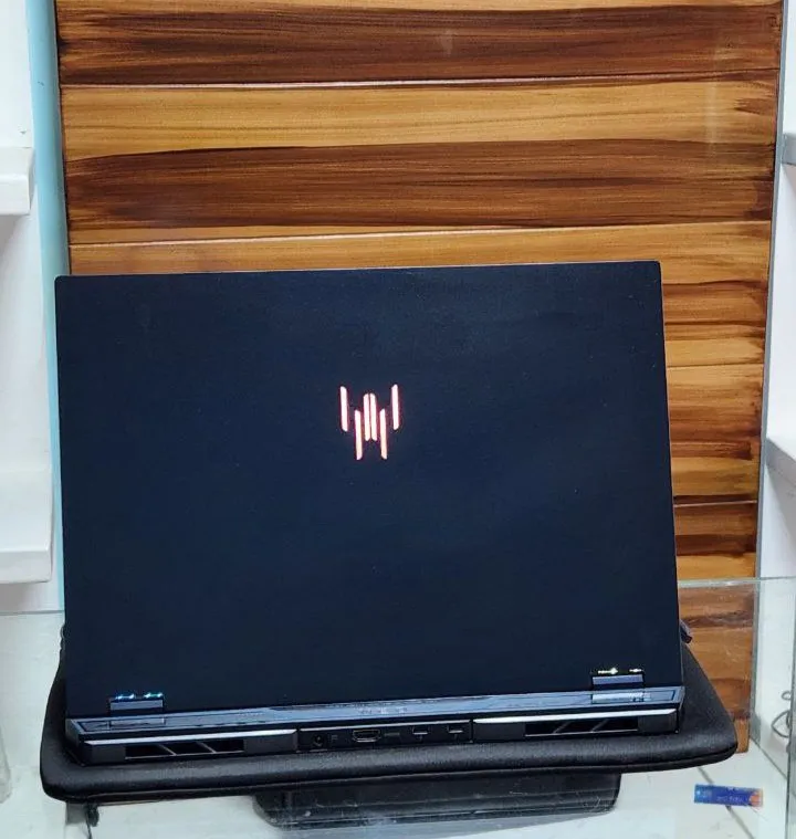 Acer Predator Helion NEO16 Gaming Laptop – photo 3