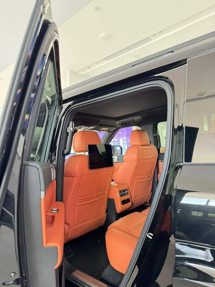 BYD Leopard 7 Hybrid SUV 2025 – photo 6