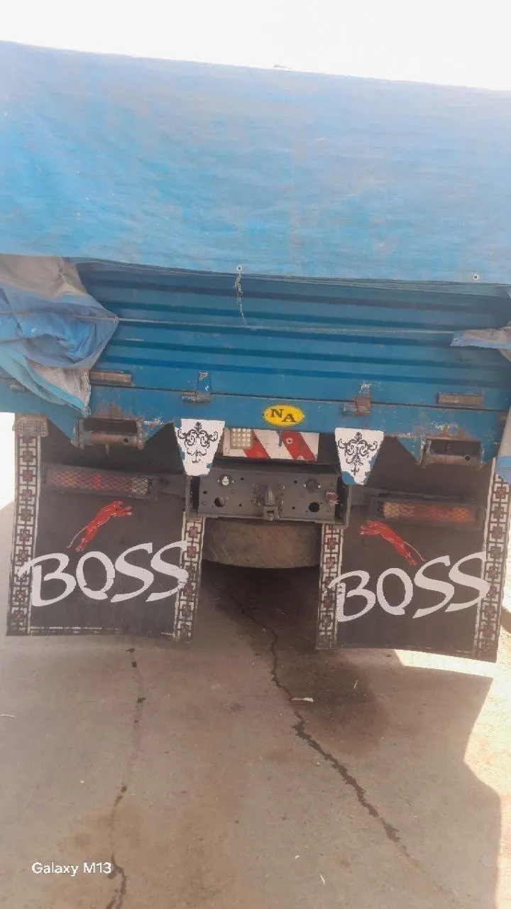 Howo Cargo Truck 2023 – photo 4