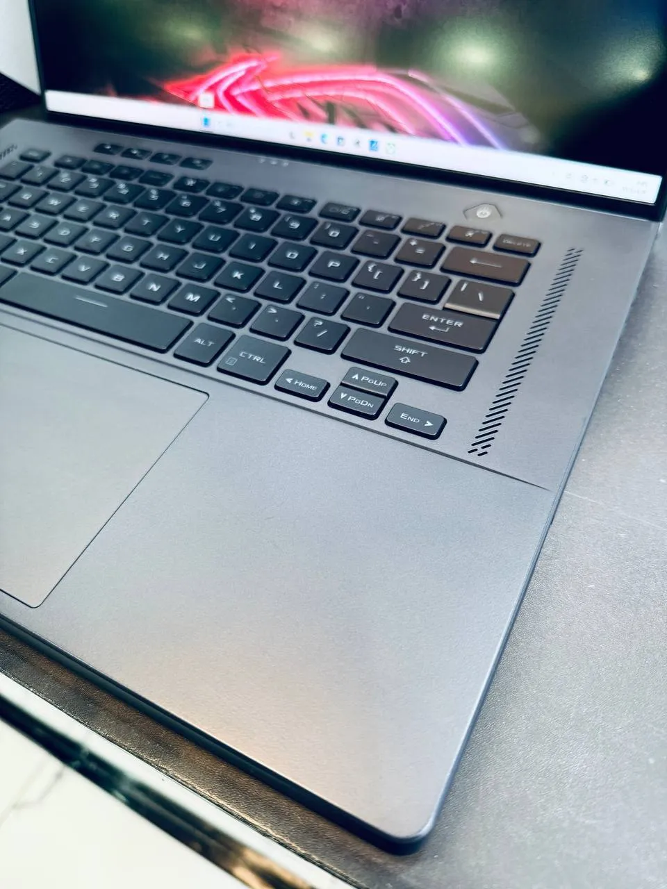 ASUS ROG Zephyrus G16 Laptop – photo 7