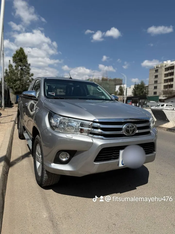 Toyota Hilux Revo Double Cab 2019 – photo 5