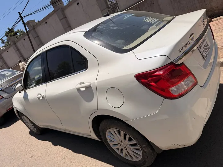 2022 Suzuki Dzire Sedan – photo 4