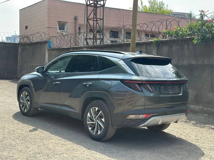 Hyundai Tucson Hybrid 2022 – photo 5
