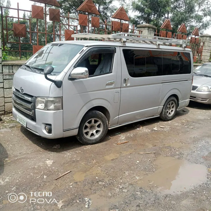 Toyota Abadula 2007 Automatic – photo 4