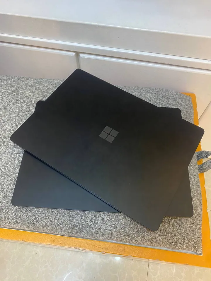 Microsoft Surface Core i7 11th Gen – photo 4