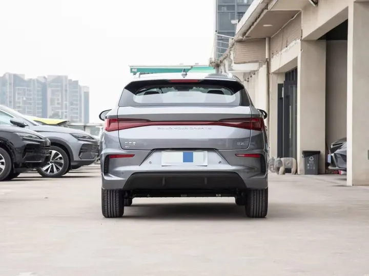 2025 BYD e2 Flying Hatchback – photo 6