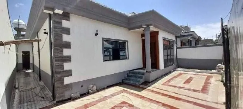250 sqm 3-Bedroom Villa in Ayat – photo 3