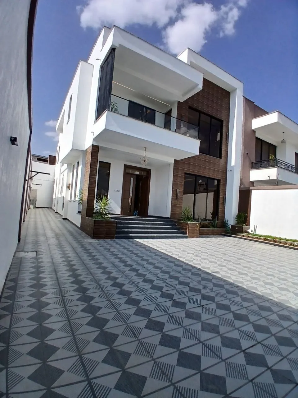 Modern G+2 Residential House for Sale – photo 5