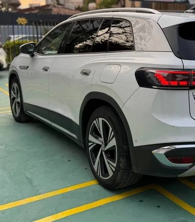Volkswagen ID.6 Crozz Pro 2022 – photo 3