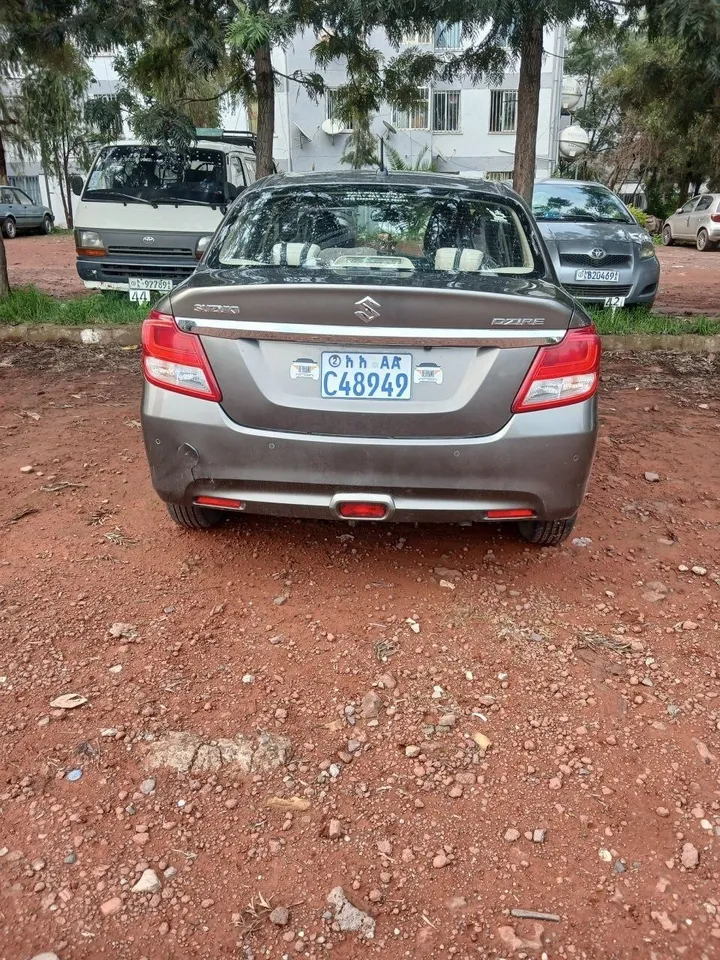 Suzuki Desire 2023 Automatic – photo 3