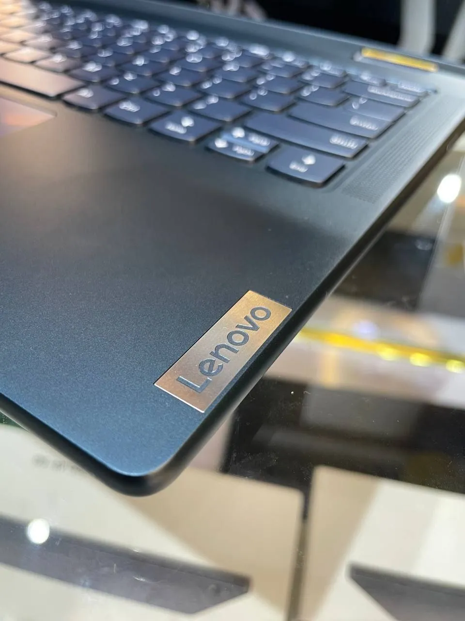 Lenovo Yoga Ryzen 7 7735U Laptop – photo 3