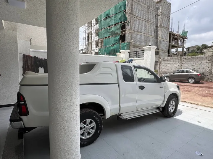 Toyota Hilux Vigo D4D 2013 – photo 6
