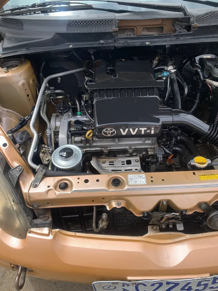 Toyota Vitz 2004 Automatic – photo 6