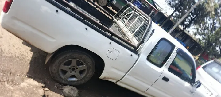 Toyota Single Cab Pickup 2000 – photo 3