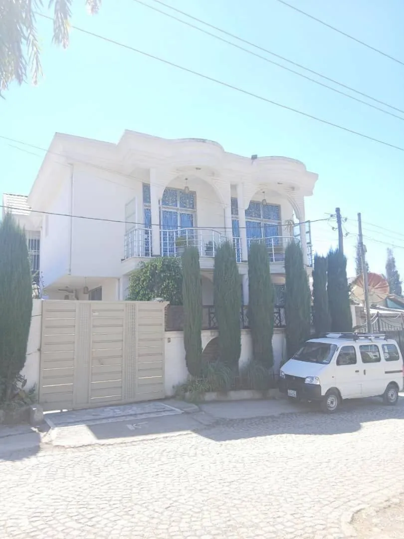 G+1 House for Sale Summit Washington – photo 3