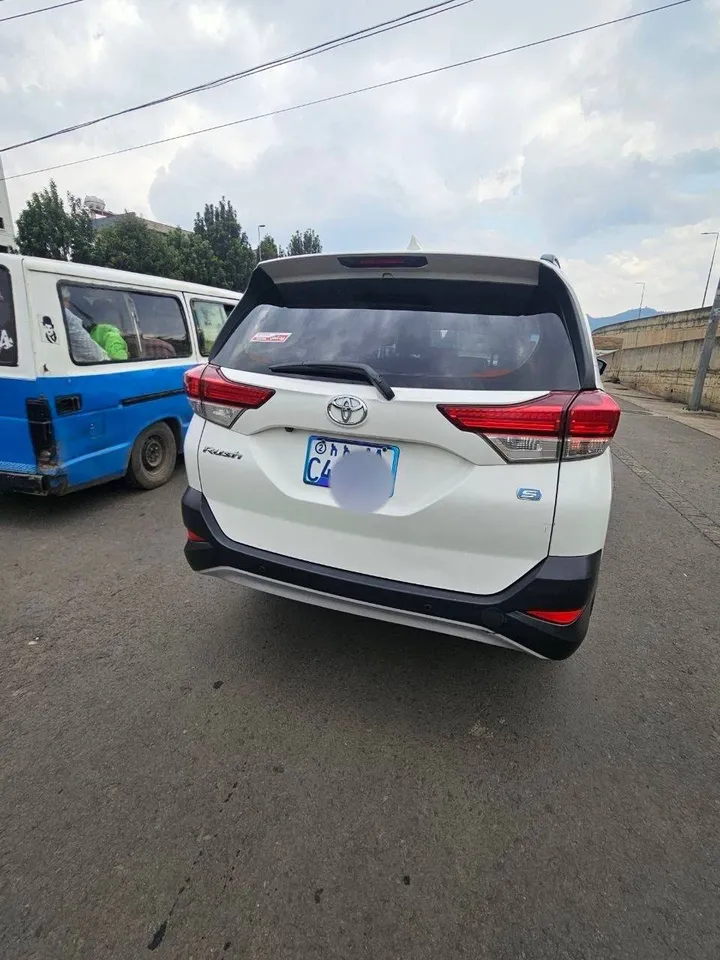 Toyota Rush S Grade 2023 – photo 7