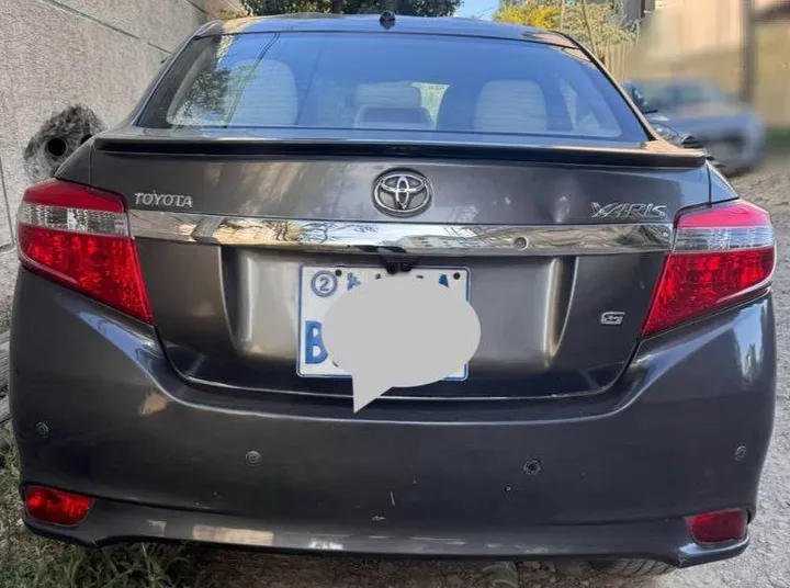 Toyota Yaris Sedan 2014 Automatic – photo 3