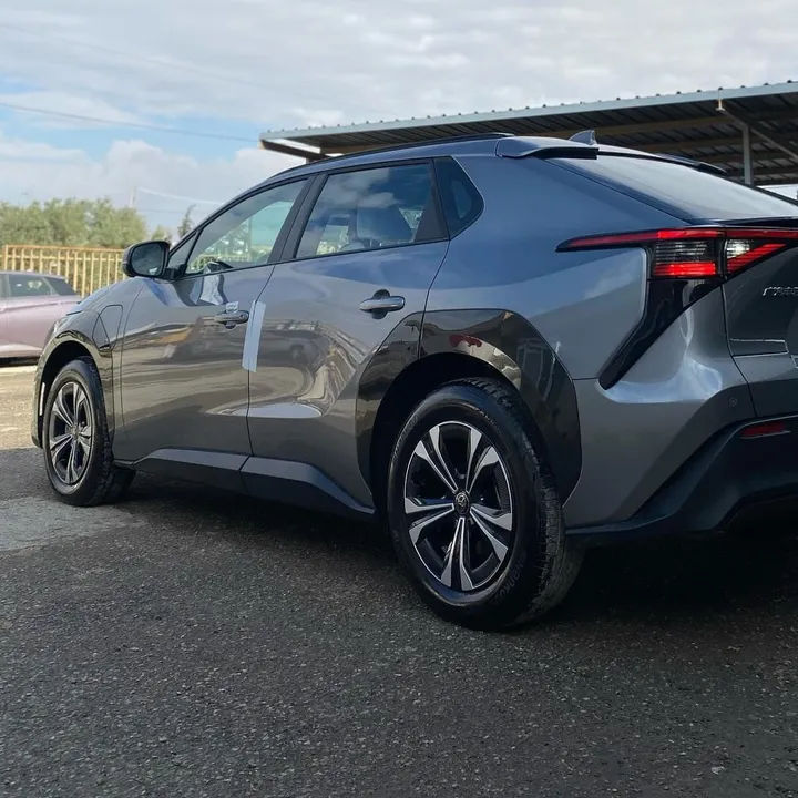 2024 Toyota bZ4X EV Crossover SUV – photo 3