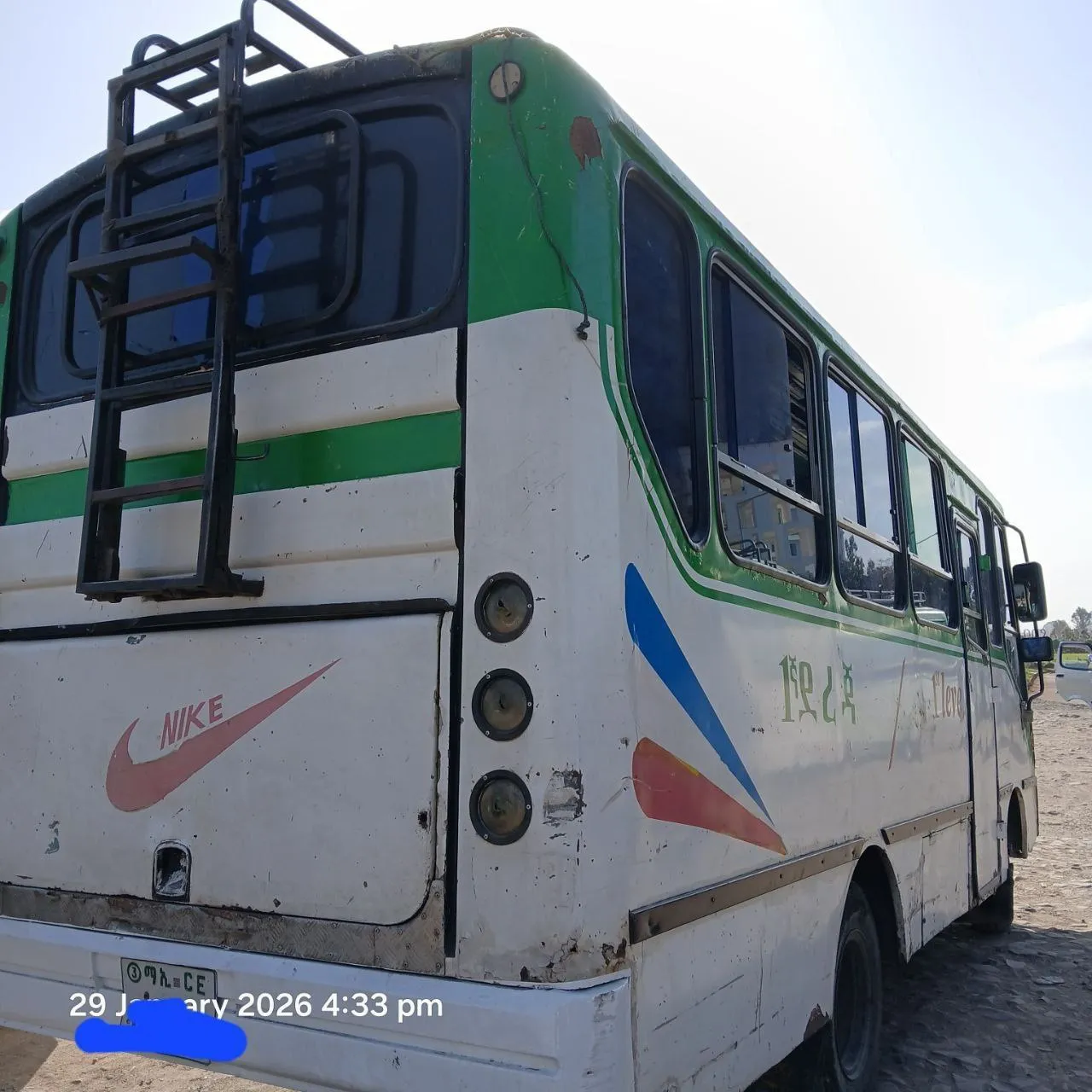 29 Seat Passenger Bus 2008 – photo 3