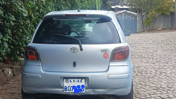 Toyota Vitz 2004 Automatic – photo 4