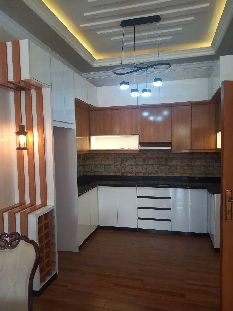 Modern 5 Bedroom Villa in Ayat – photo 7