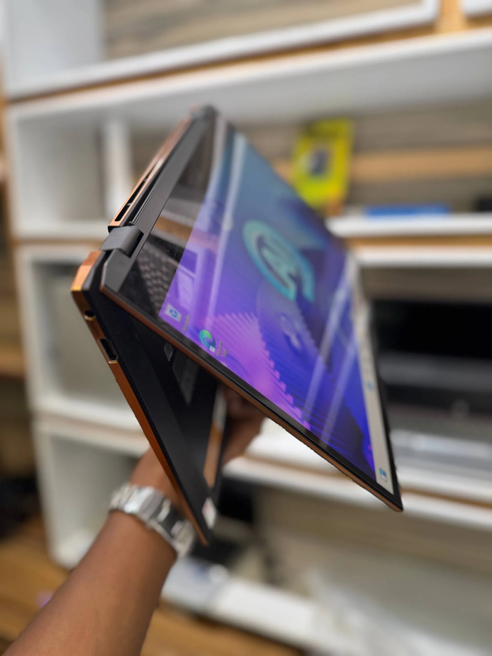 MSI Summit E13 AI Evo Laptop – photo 5
