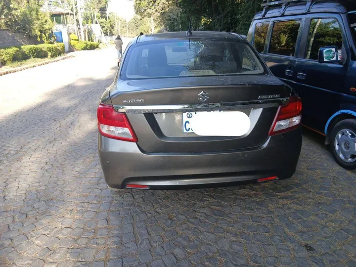 Suzuki Dzire 2022 Automatic Gray – photo 3