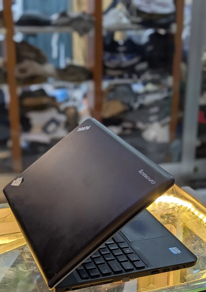 Lenovo ThinkPad 4GB 500GB Laptop – photo 3