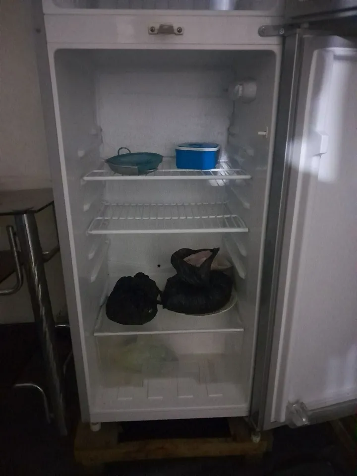 New 330 Liter Africa Star Refrigerator – photo 3