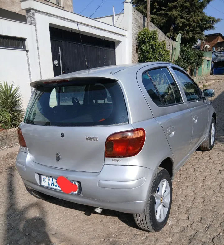 Toyota Vitz Yaris 2005 Manual – photo 10