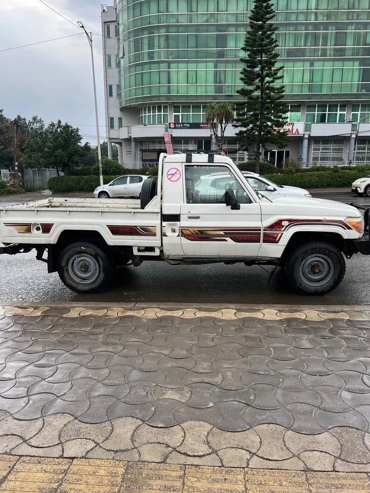 Toyota Landcruiser King Cab 2005 – photo 4